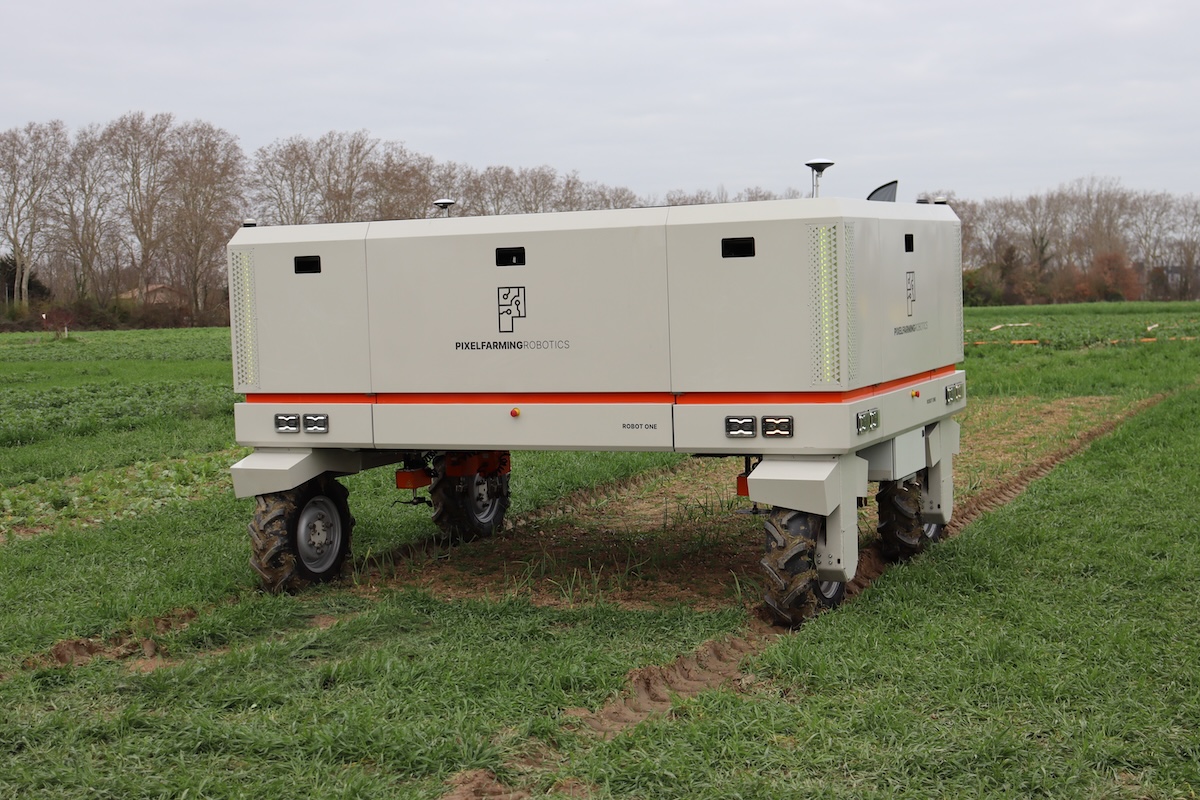 Sul mercato sono già disponibili diversi robot autonomi per il mondo agricolo